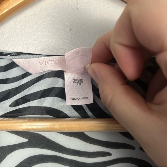 Victoria’s Secret y2k 2000 zebra print night sheer shirt size small - Picture 3 of 5